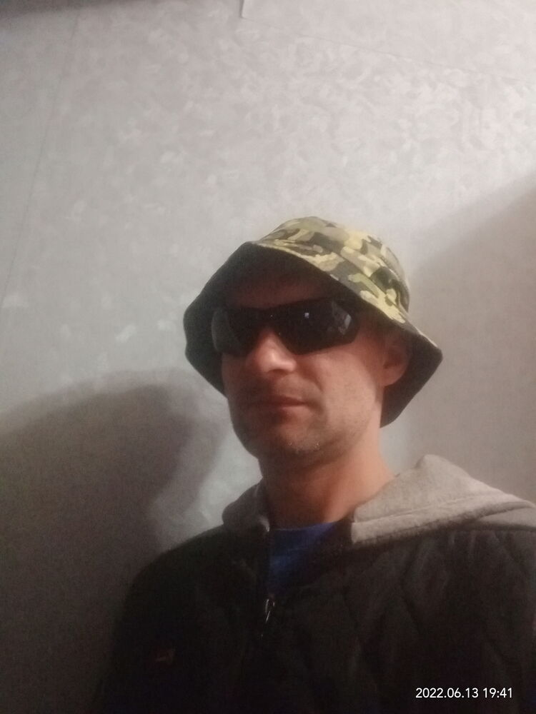  28515498   , 38 ,    