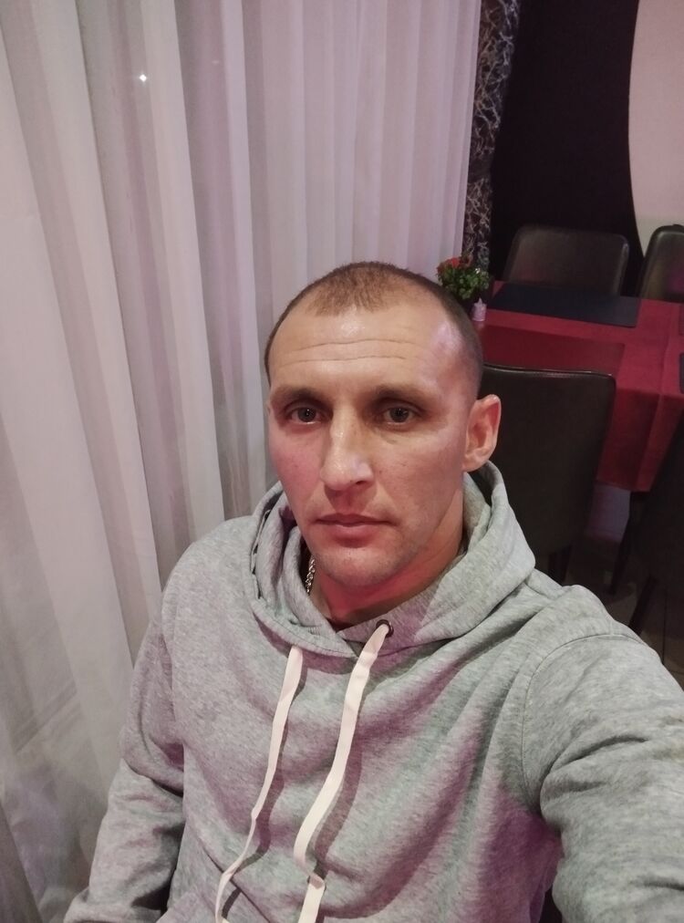  47943458  , 39 ,    