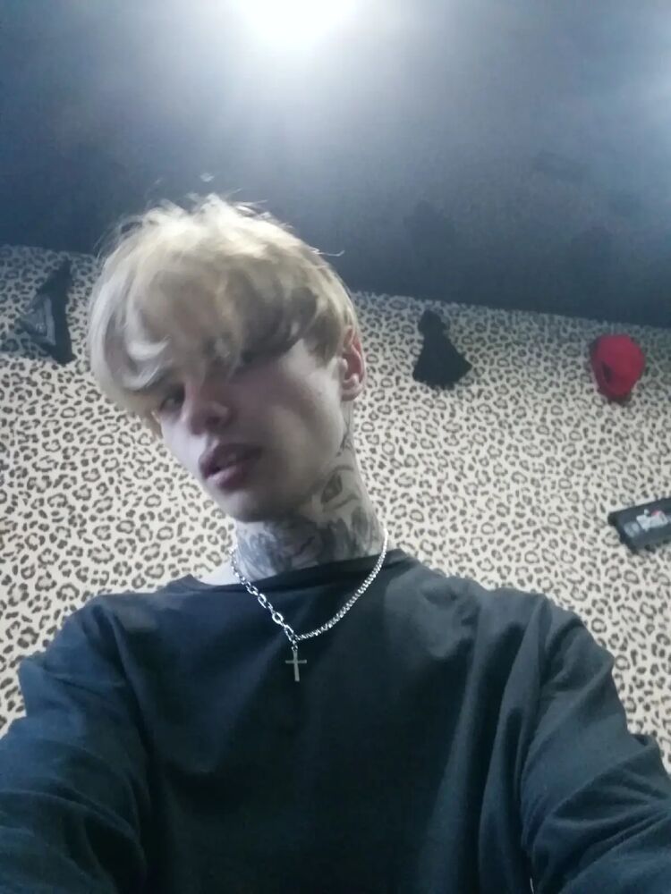  30560968  Kirill, 24 ,    