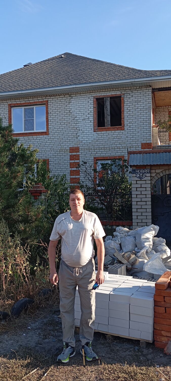  ,   Andrey, 46 ,     , c 