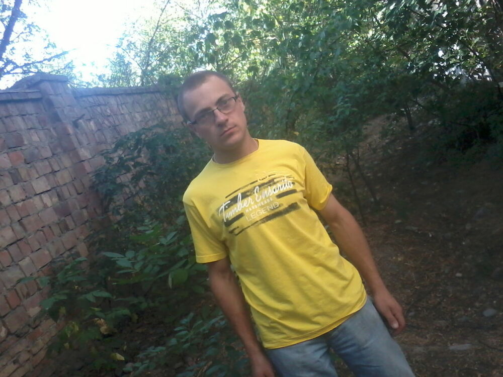  15296928  Andrei, 38 ,    
