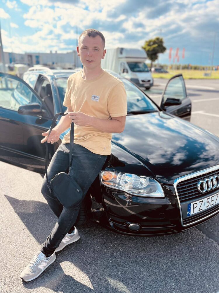 ���� 55090208 ������� HRYHORII, 29 ���, ���� ���������� � Bielany Wroclawskie