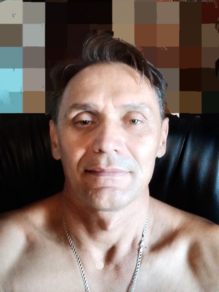  37467428  , 42 ,    