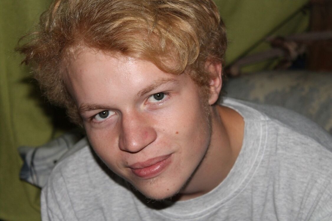  -,   , 25 ,   