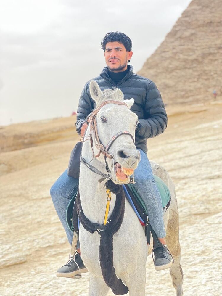  ,   Eslam, 32 ,   ,   