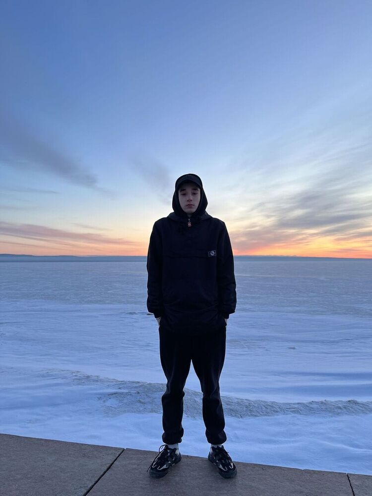  33912418  , 21 ,    -