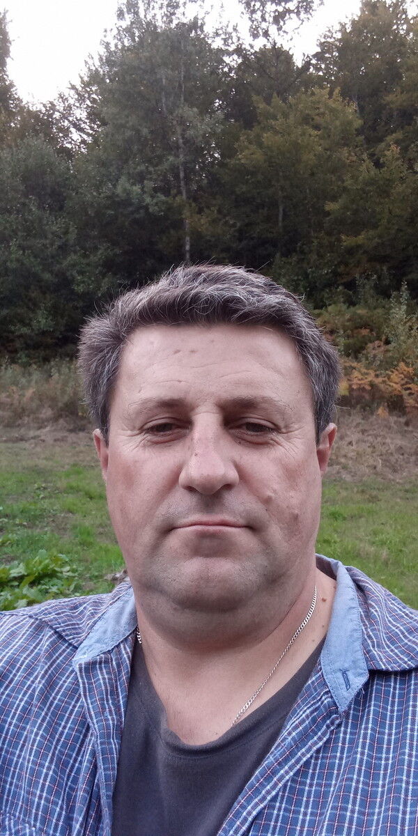  ,   Nebojsa, 53 ,     , c 