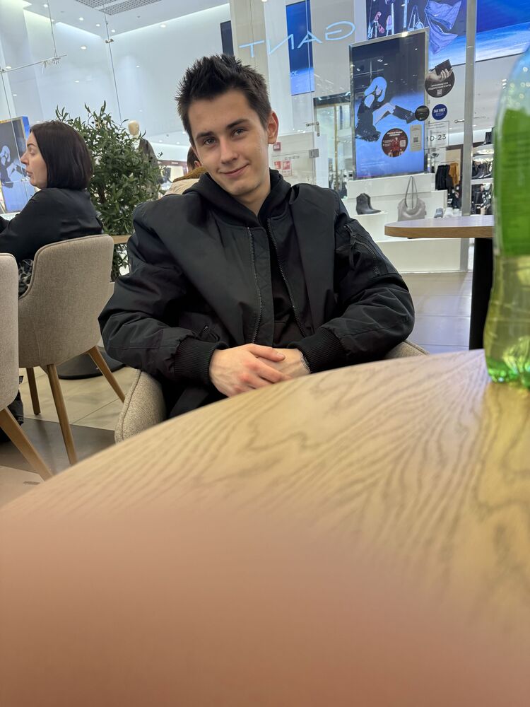  54379418  , 21 ,    -