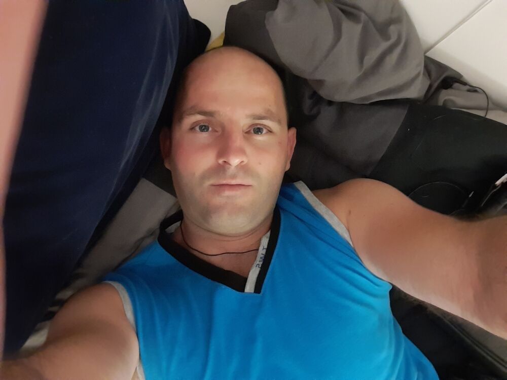  23305478  , 34 ,    
