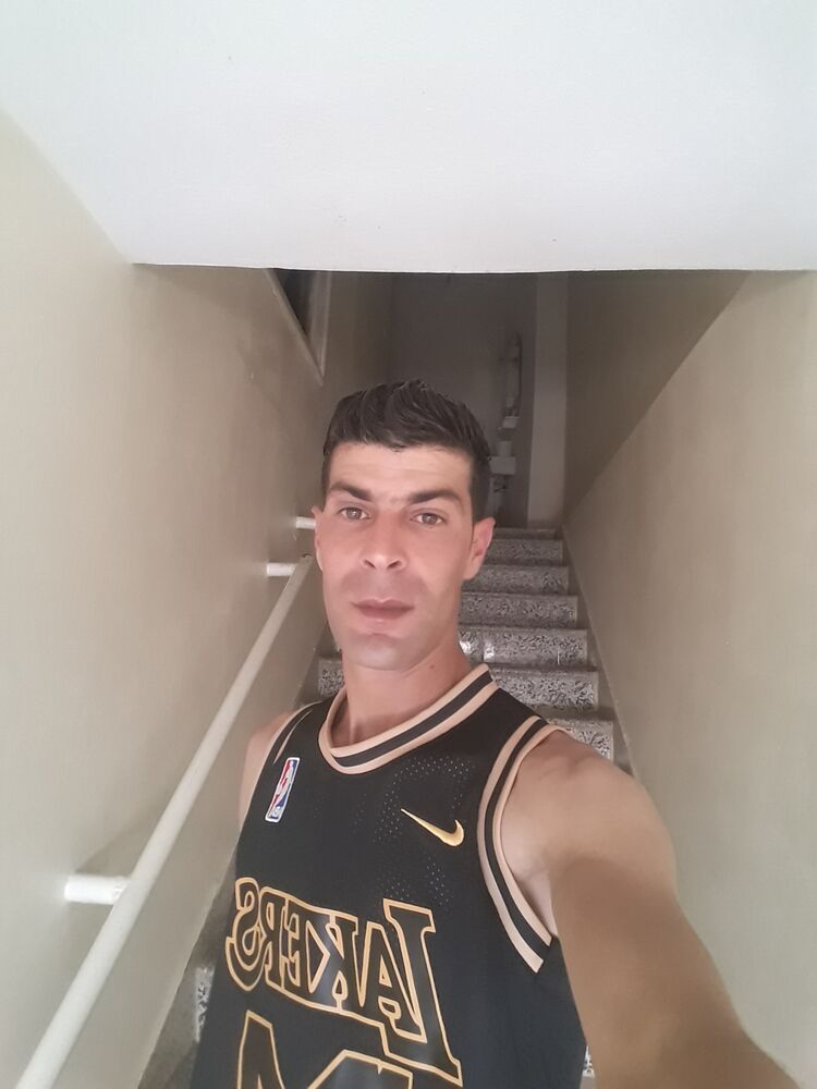  ,   Yassine, 34 ,   ,   