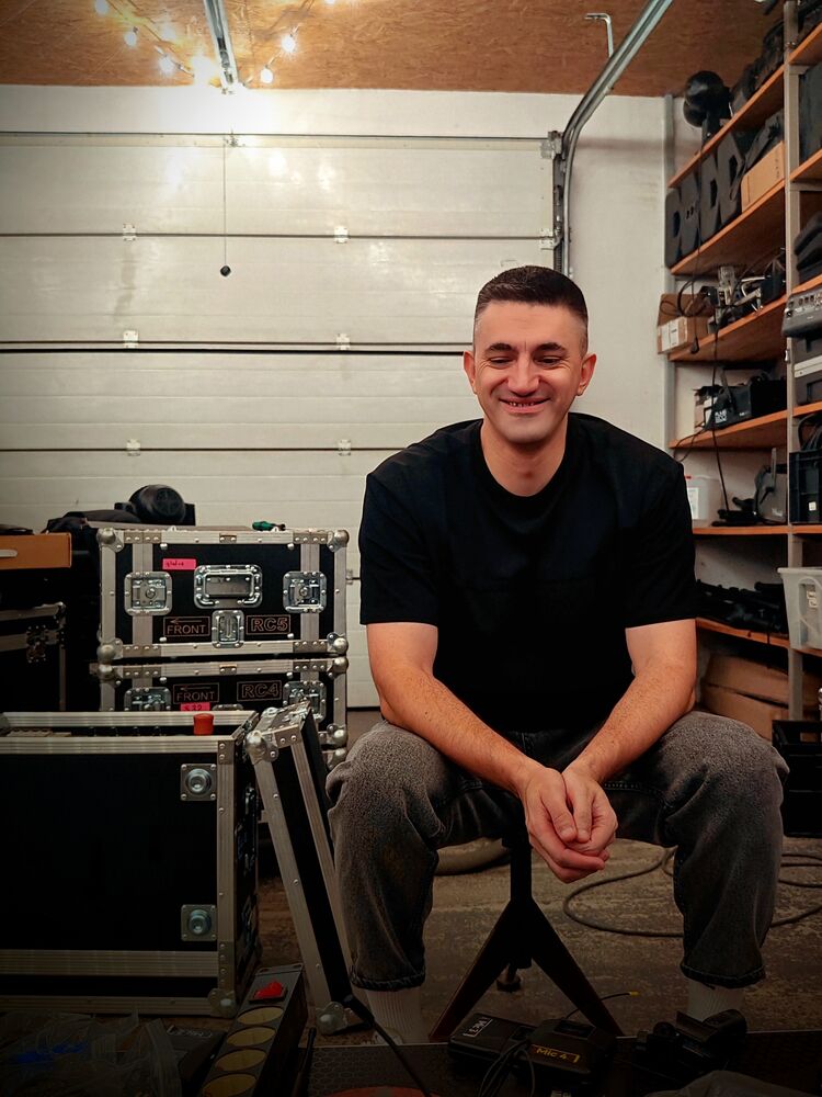  46119428  Ruslan, 40 ,    Hackenheim