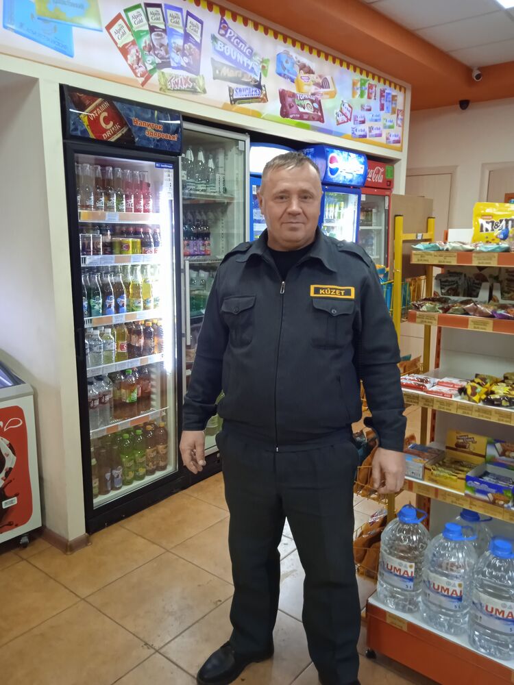  24450528  , 51 ,    