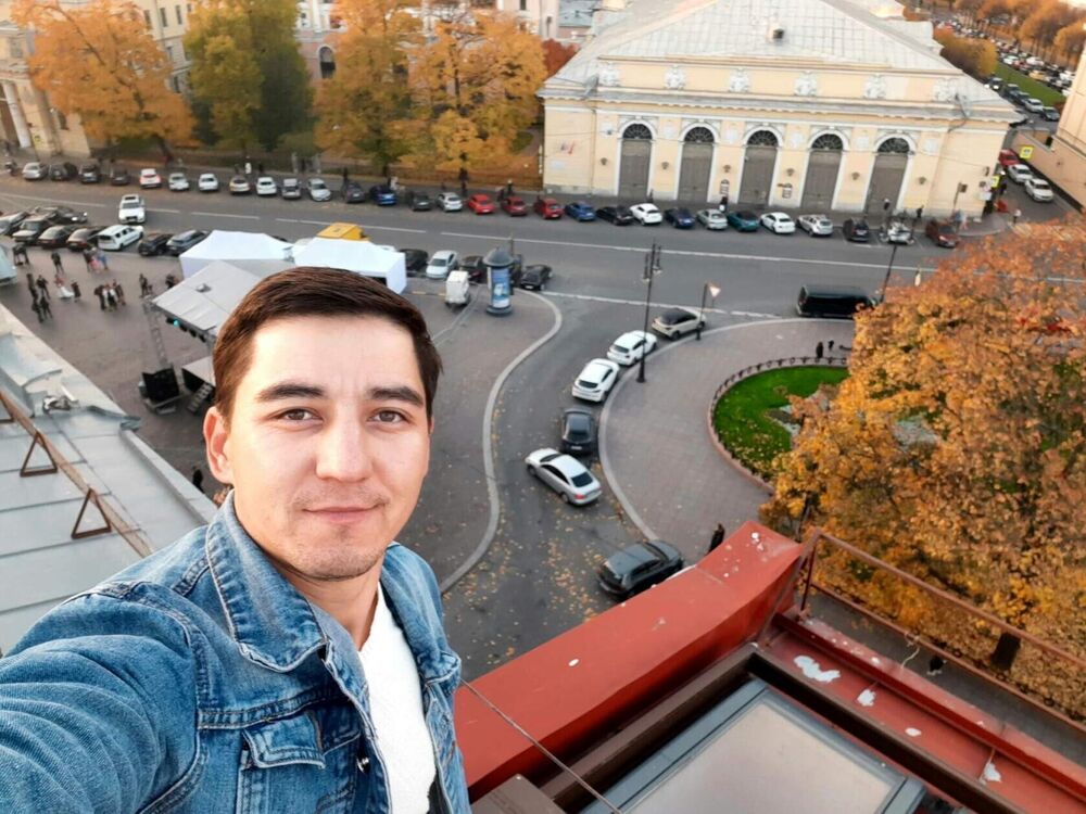  33369318  , 33 ,    -