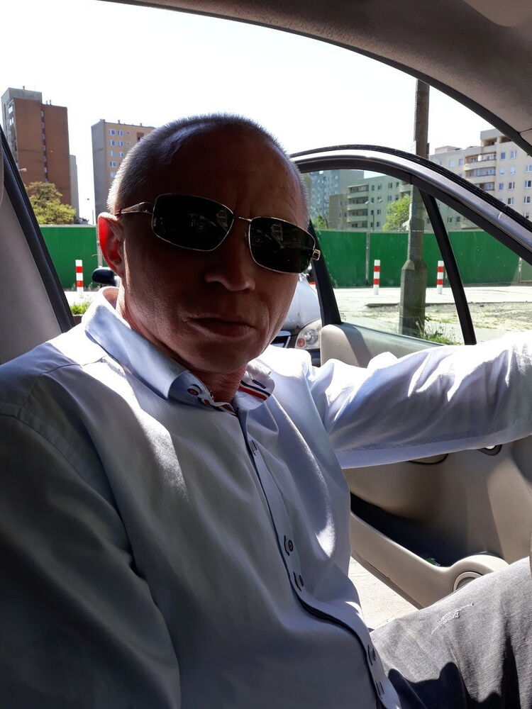  Warszawa,   Viktor, 56 ,   ,   , c 