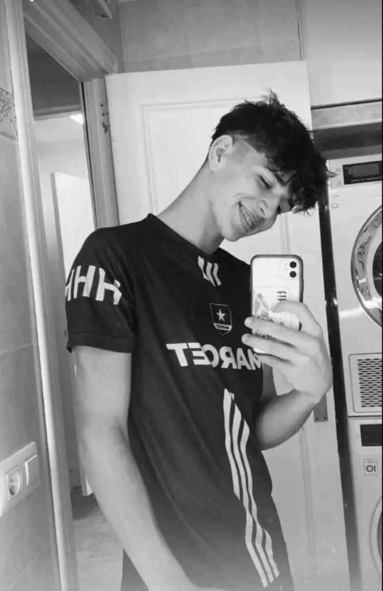  45365108  Alex, 32 ,    Tychy