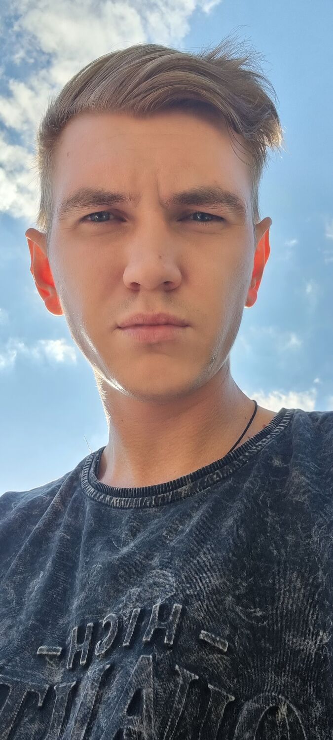  32281848  , 31 ,    