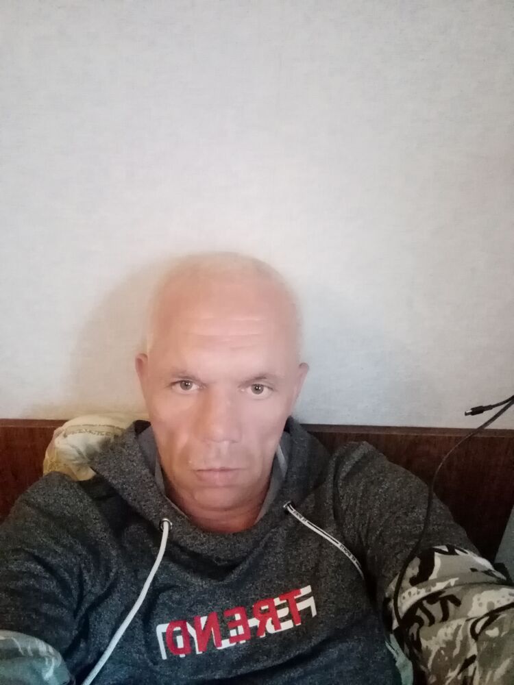  44438938  , 41 ,    