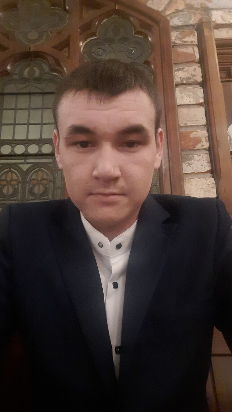  36847278  Azamat, 25 ,    