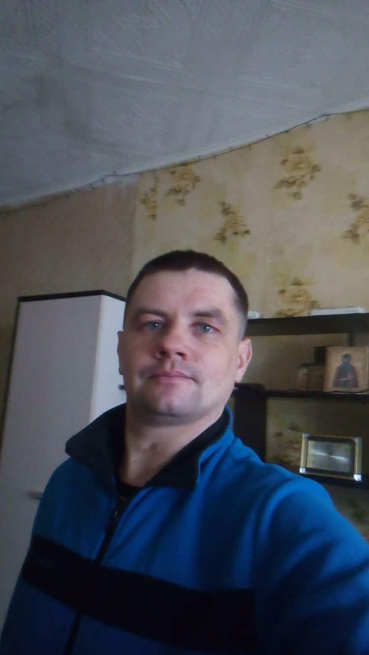  48757398  , 35 ,    