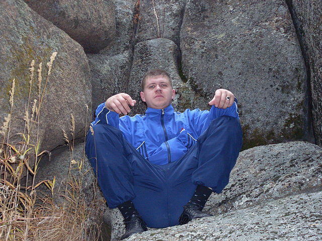  38446678  Ivan, 39 ,    