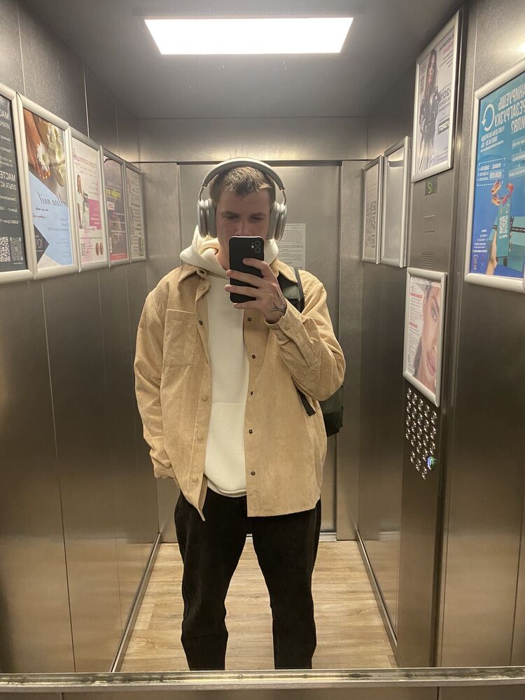  53729598  , 22 ,    -