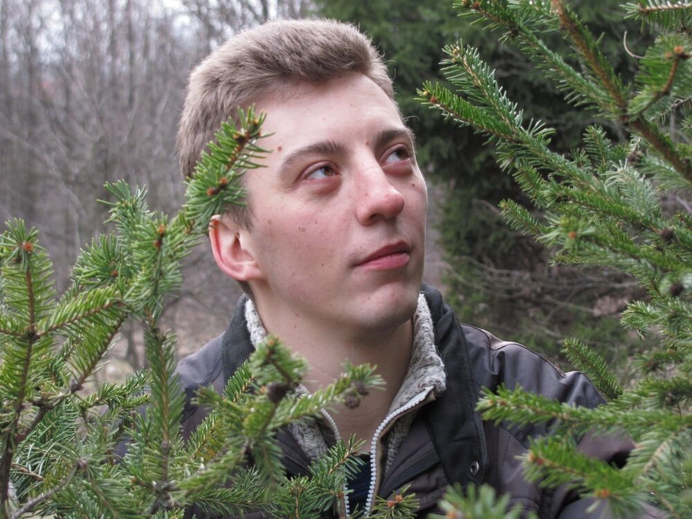  12709158  Vlad, 37 ,    