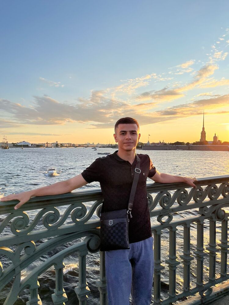  -,   Vadim, 23 ,   ,   