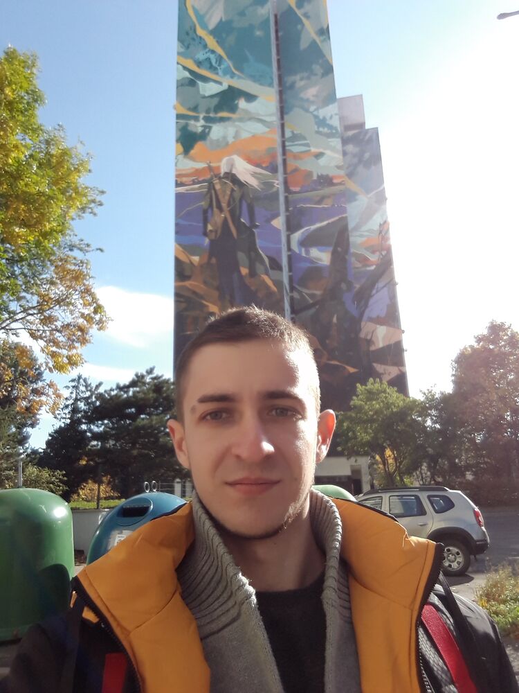  24133308  Serhii, 28 ,    Belchatow