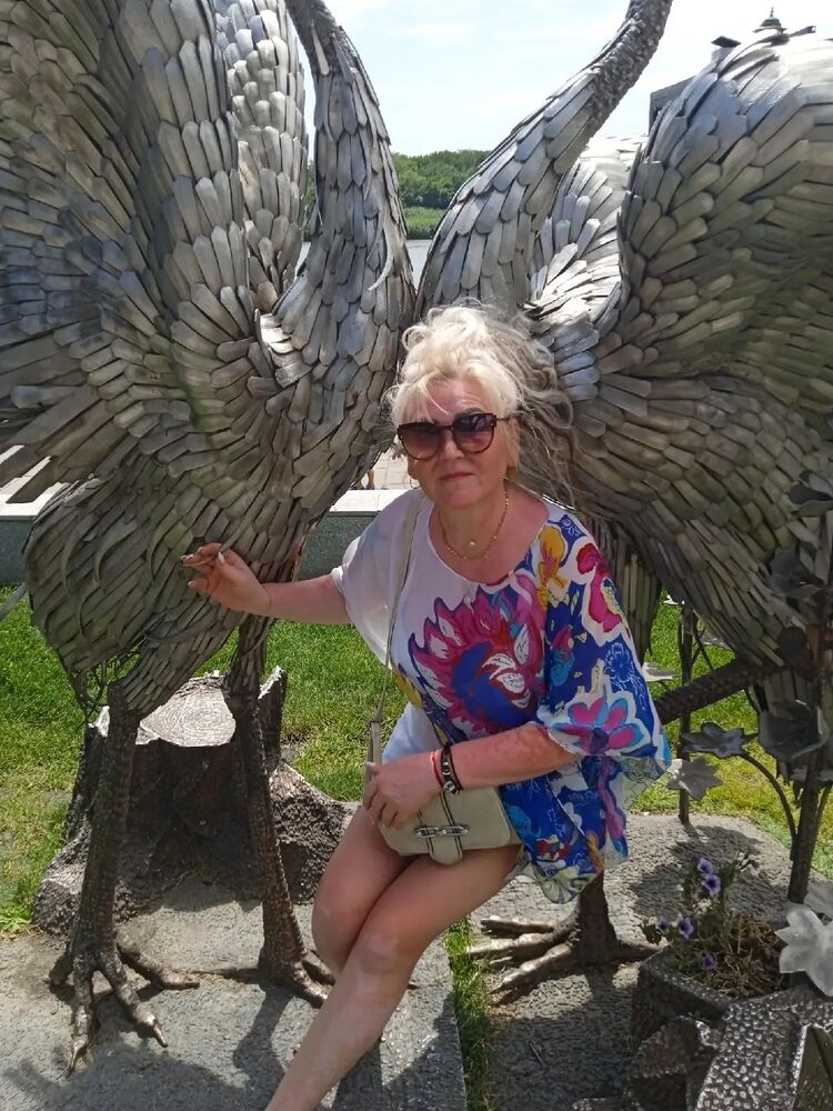  31396308  Sandra, 55 ,    