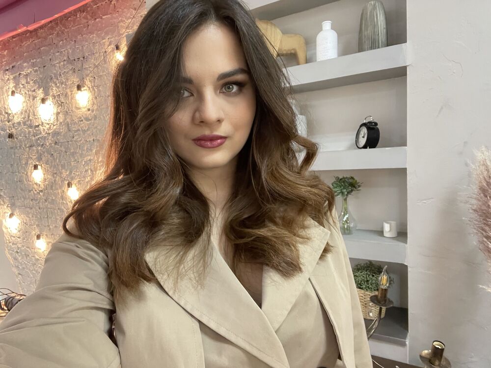  ,   Diana, 27 ,   ,   