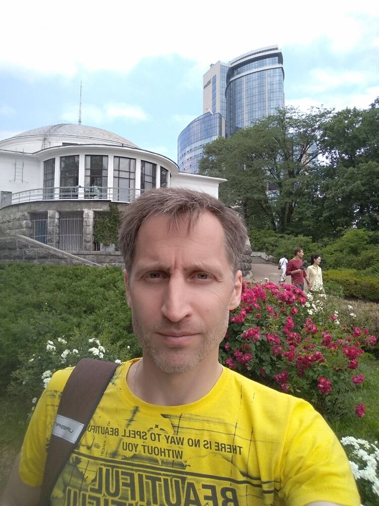  13626888  Oleksandr, 50 ,    Warszawa