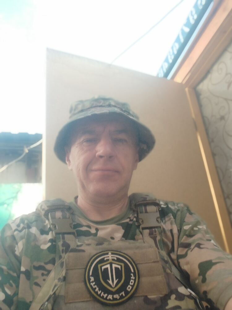  44669818  , 53 ,    