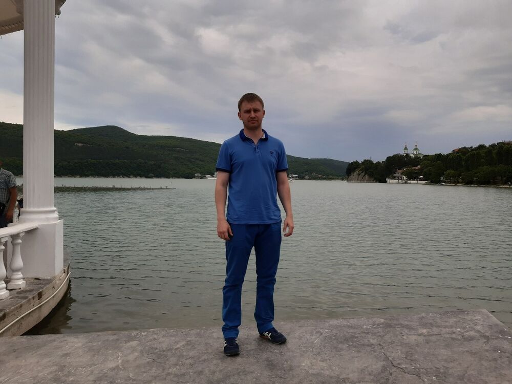  ,   Alex, 39 ,   ,   , c 