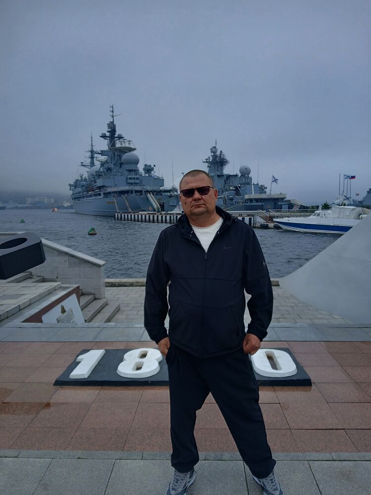  51552648  , 38 ,    --