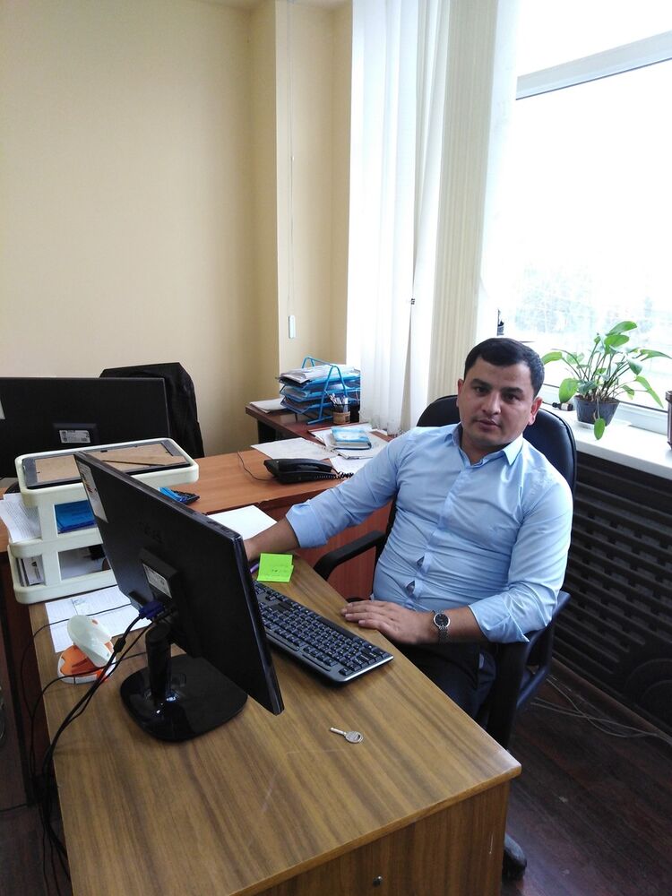  14941448  Ilyos, 38 ,    