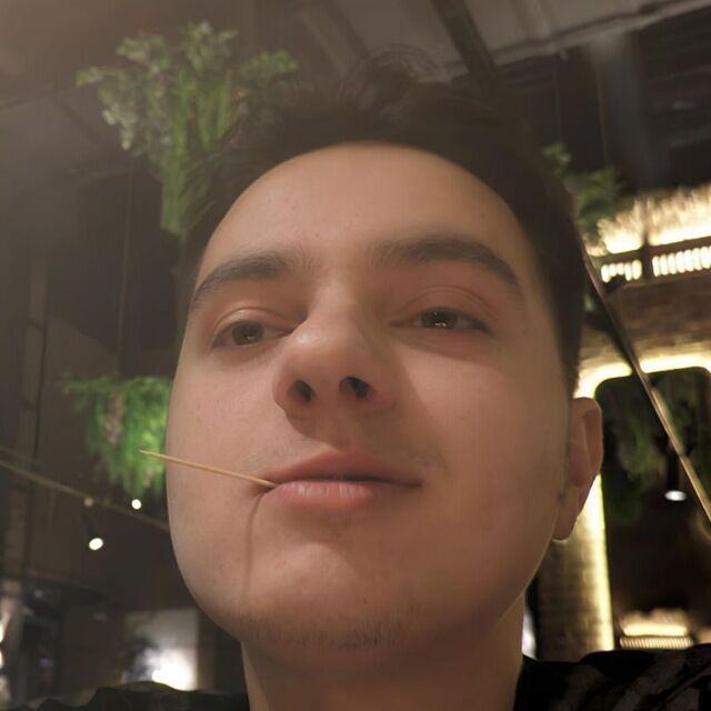  52102678  , 22 ,    -