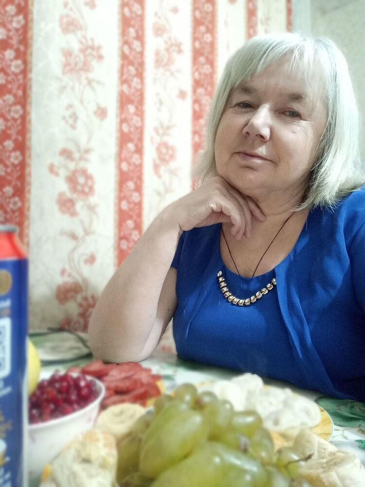  -,   , 70 ,   c , 
