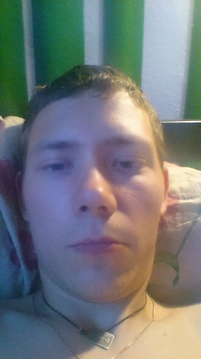  9770288  Sergei, 40 ,    
