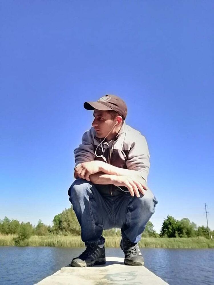 22608758  , 32 ,    