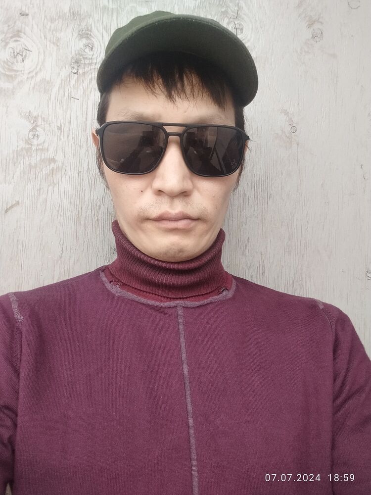  44465188  Anton, 39 ,    -