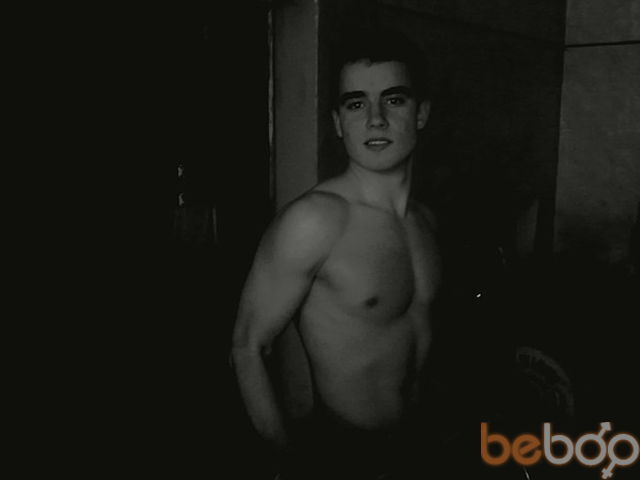  ,   Artem, 33 ,   ,   , c , 