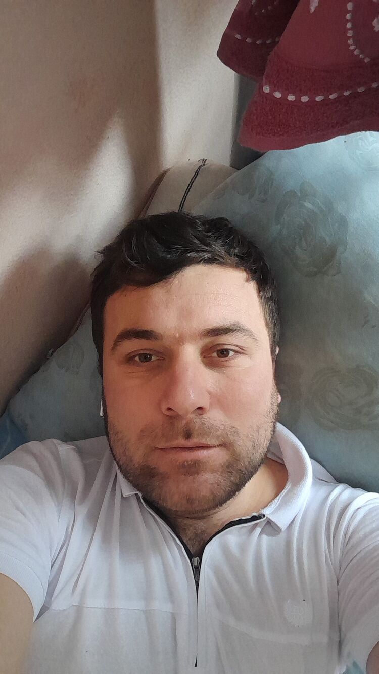  33430758  , 32 ,    