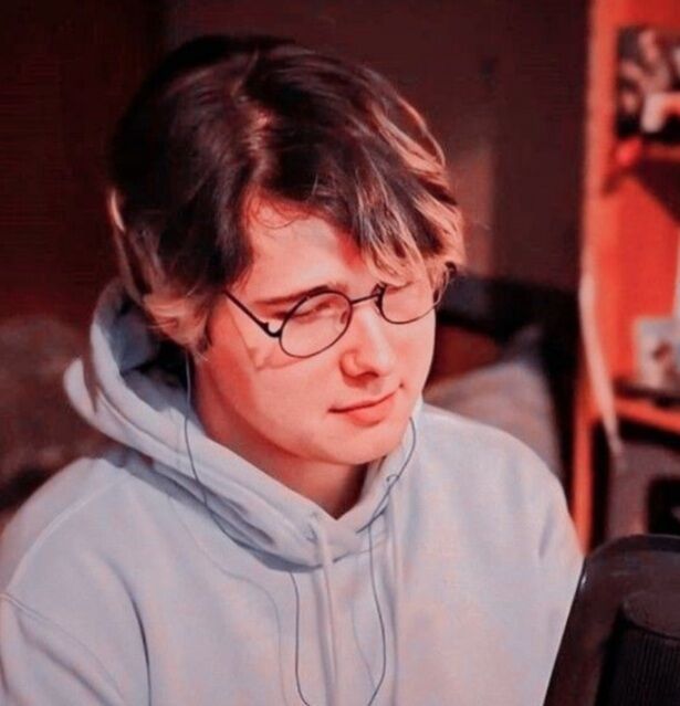  -,   , 26 ,   