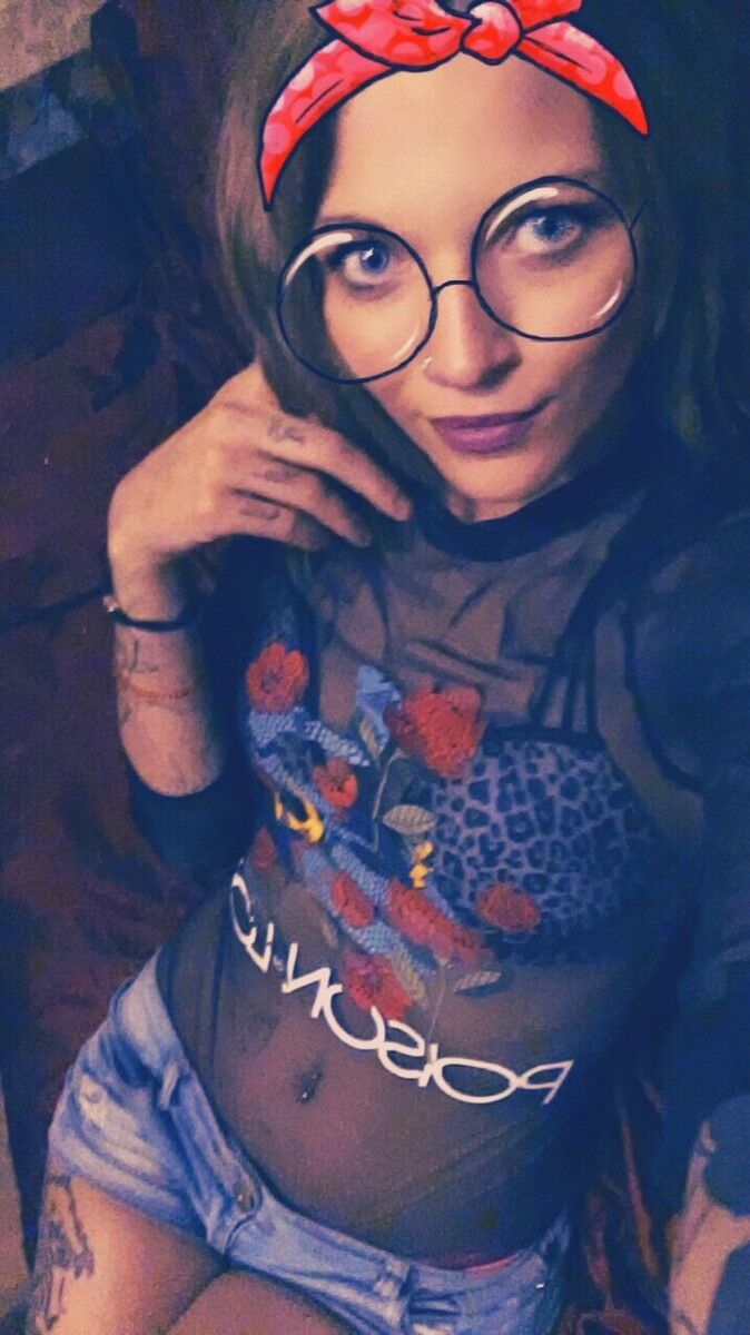  -,   , 32 ,   