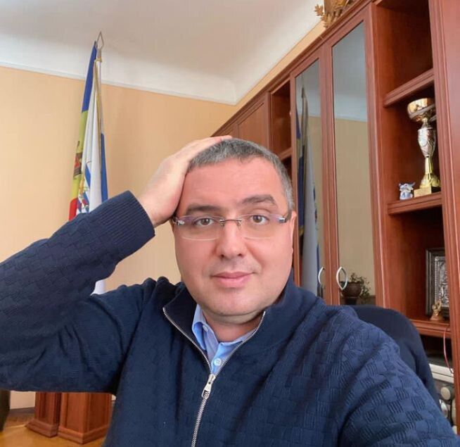  Ar Ram,   Henry, 57 ,   ,   