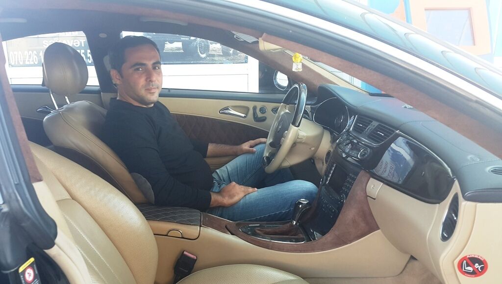  ,   Rustam, 44 ,   ,   