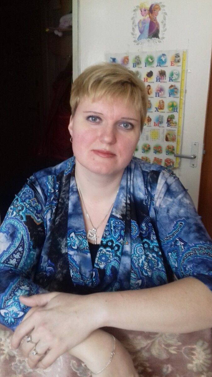  9512588  Marina, 43 ,    