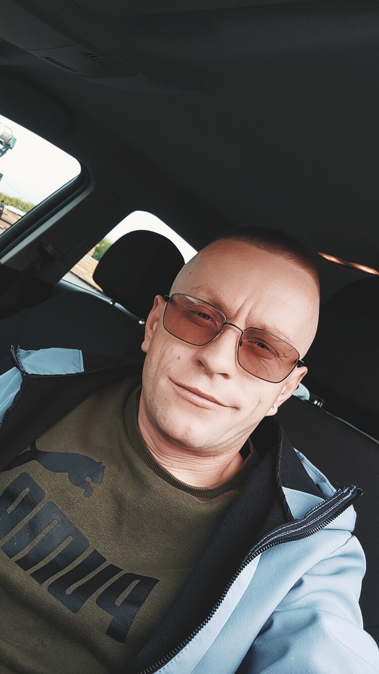  39055618  A, 32 ,    