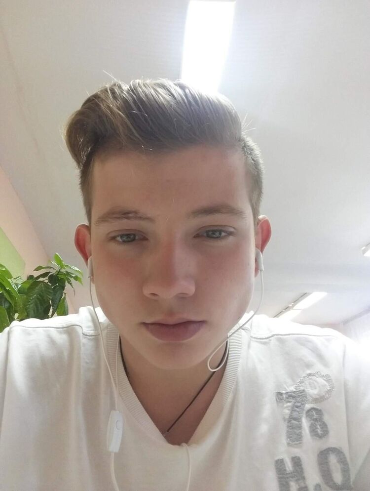  ,   Andrei, 27 ,   ,   , c 