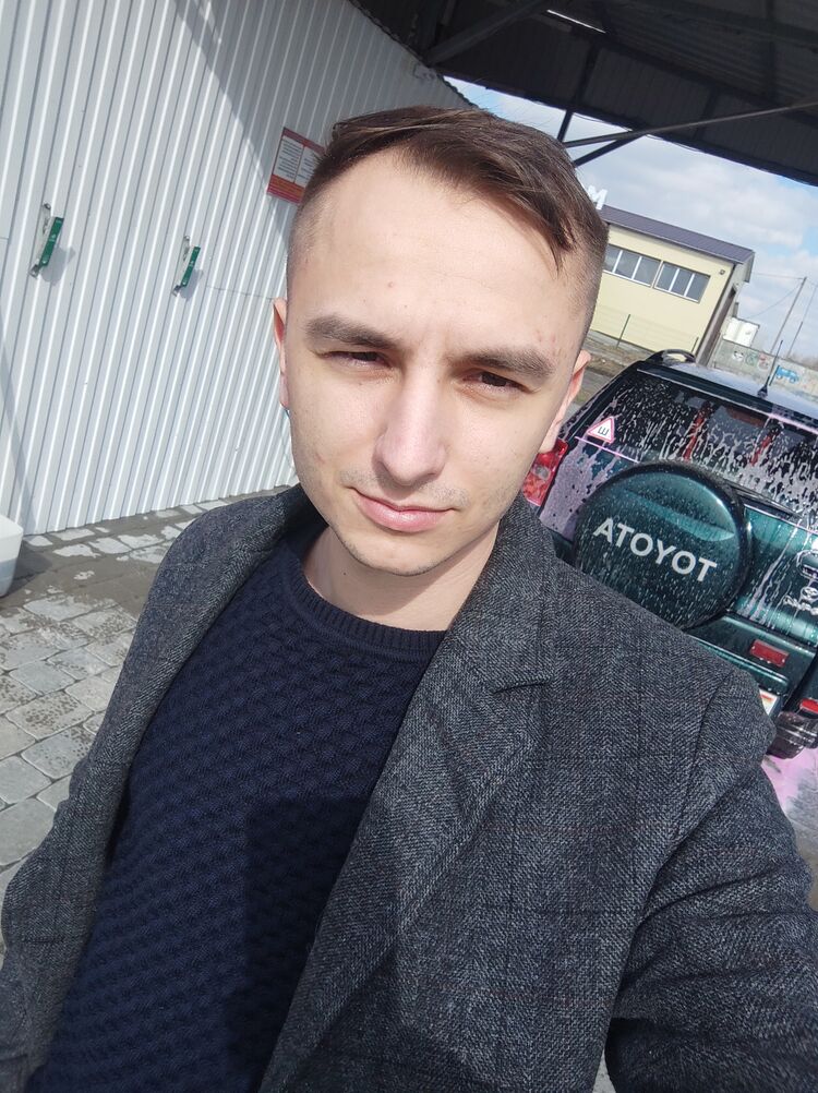  37152248  , 28 ,    